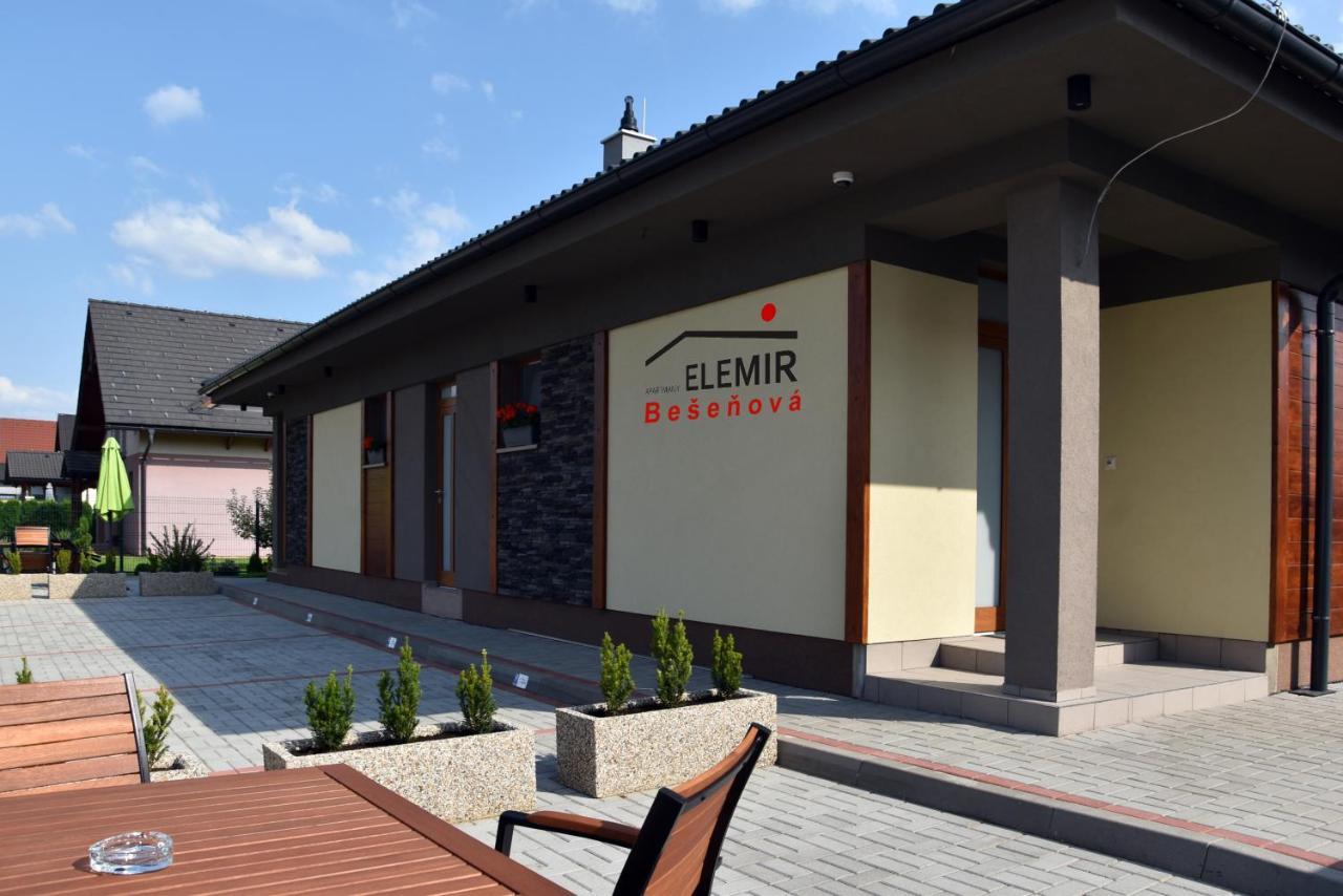 Appartamento Elemir Bešeňová Esterno foto
