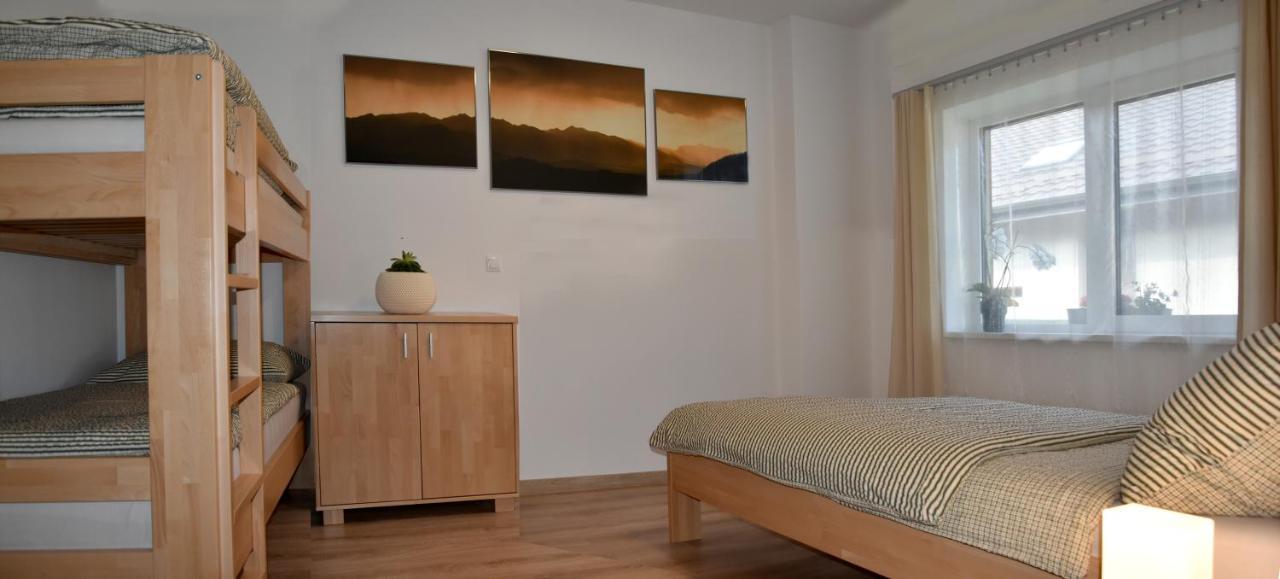 Appartamento Elemir Bešeňová Esterno foto