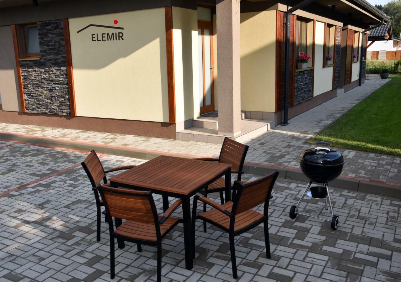 Appartamento Elemir Bešeňová Esterno foto